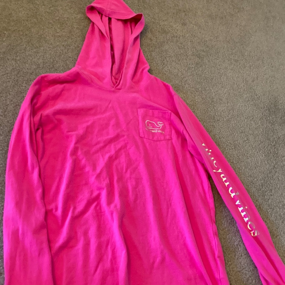 Vineyard vines long sleeve with hood